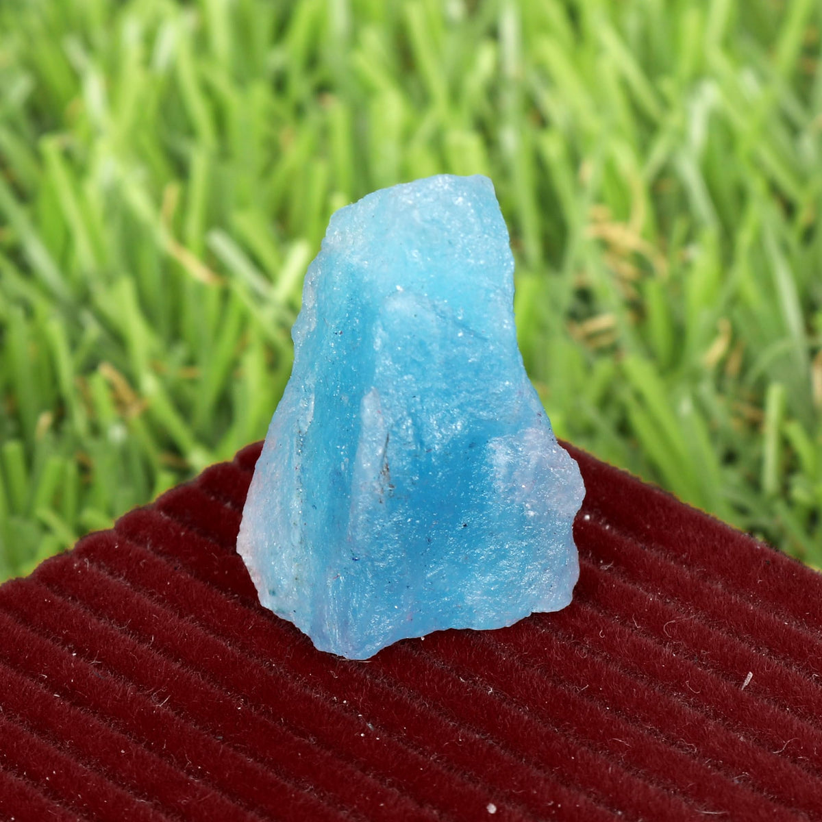 GEMHUB Loose Gemstones For Jewelry Makings Quality Sky Blue Aquamarine 14.00 Carat Natural Raw Rough Gemstone Necklace For Women