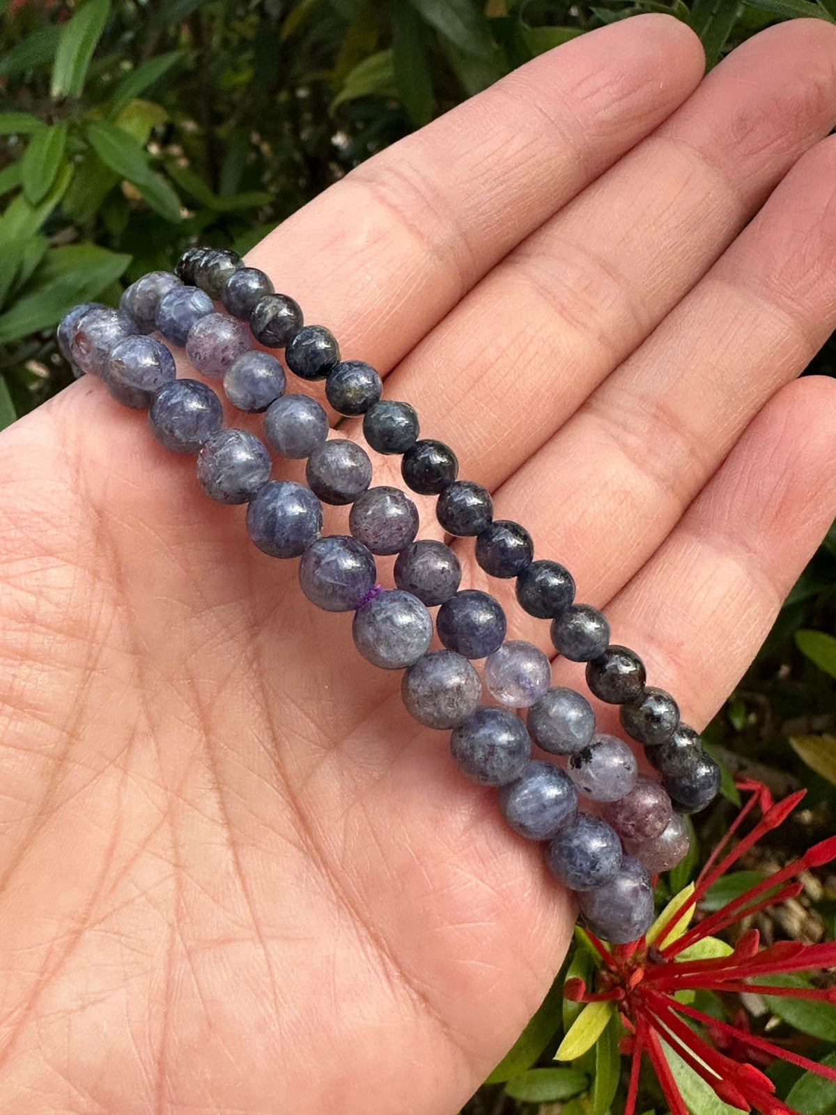 GAF TREASURES Iolite Crystal Bead Bracelet 5-9mm, Genuine Iolite Stretch Gemstone Bracelet, Healing Crystal Bracelet, Gift for Men & Women (1)