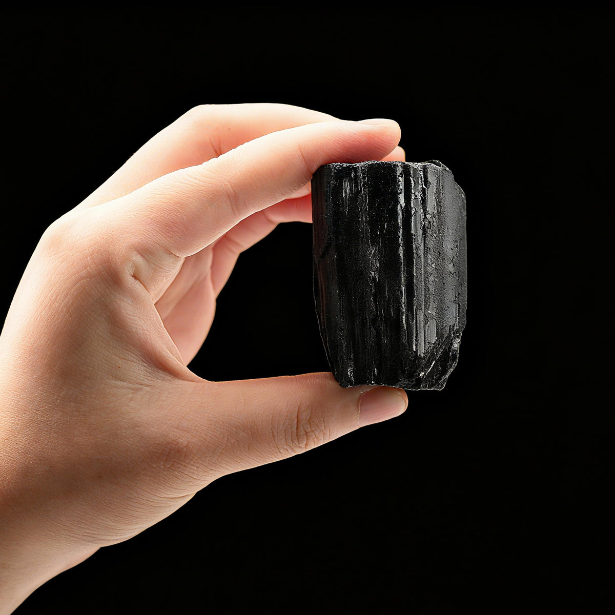 Black Tourmaline Raw Healing Crystals, 1.8"-2.2" Large Size Raw Stones, Natural Black Tourmaline Crystal with Velvet Pouch for Home Decor, Tray, Collection
