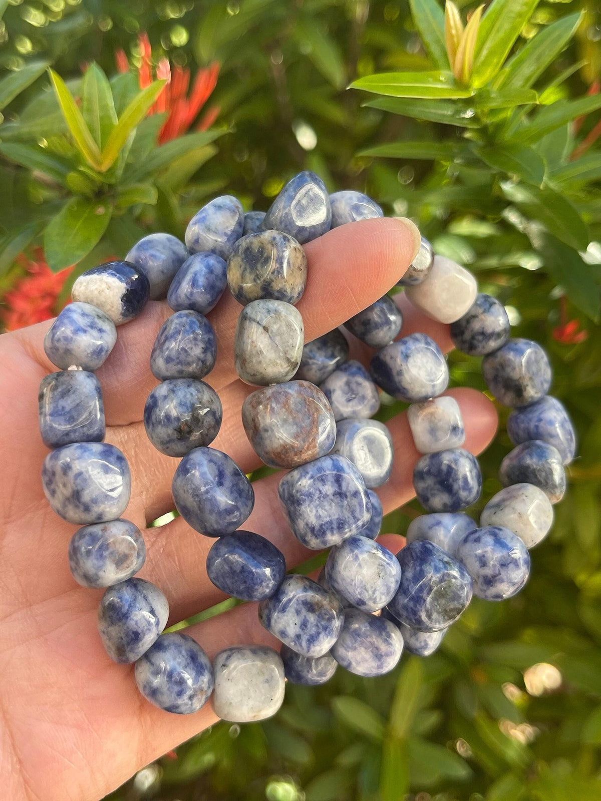GAF TREASURES Sodalite Crystal Nugget Bracelet, Genuine Sodalite Tumbled Gemstone Bracelet, Healing Crystal Bracelet, Gift for Men & Women (1)