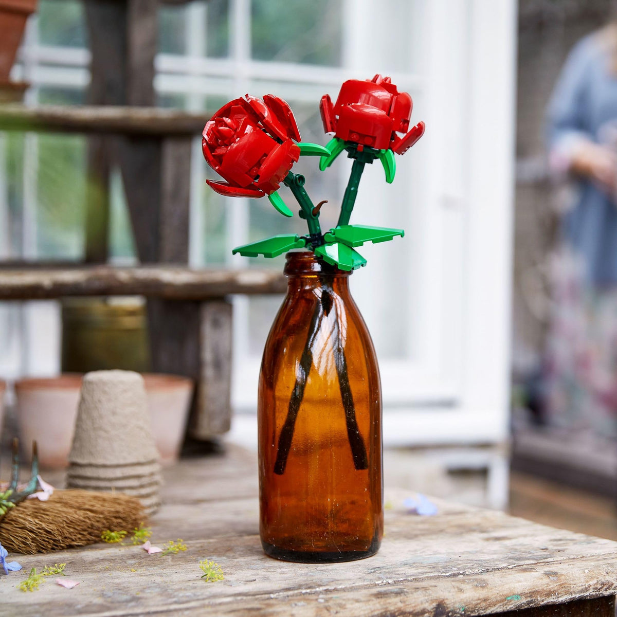 LEGO Roses - Building Toy for Kids, Girls & Boys, Ages 8+ - Artificial, Fake Roses for Home Decor & Display - Gift Idea for Plant & Flower Lovers - 40460