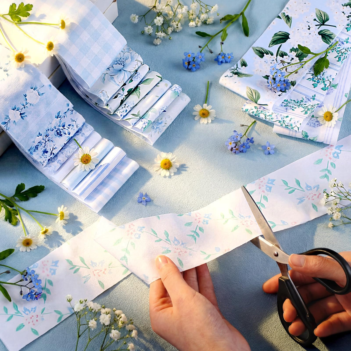 Remagr 100 Pcs Blue Floral Fabric Strips for Quilting Roll 20 x 2.5 Inch Cotton Spring Florals Fabric Bundles Flower Quilting Precut Patchwork Roll for Quilters Sewing Cloth Quilt DIY Crafts Supplies