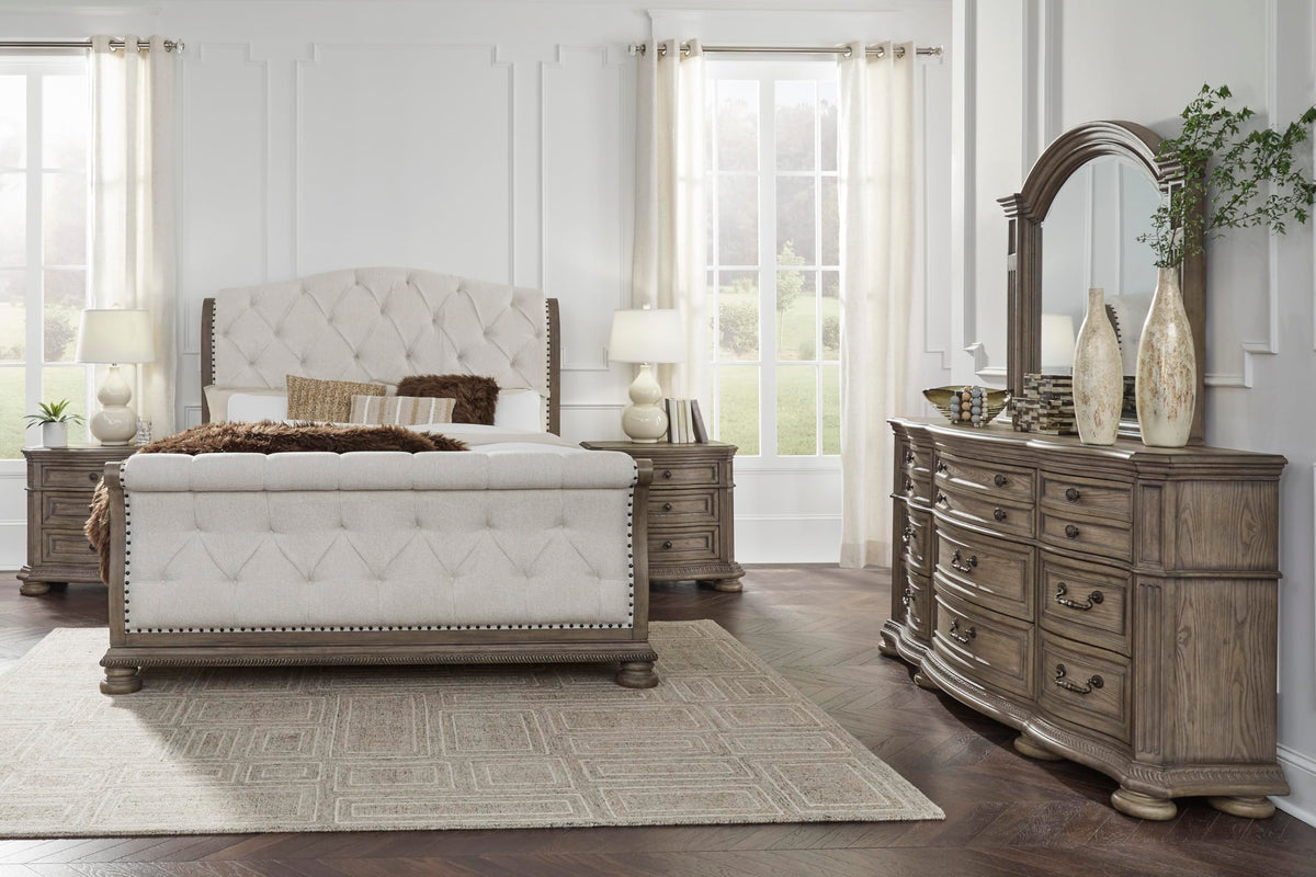 Signature Design by Ashley Ardenfield Traditional Nine-Drawer Dresser with Dovetail Construction, Top Drawers Felt Lined, Metal Hardware, Wood, Light Brown