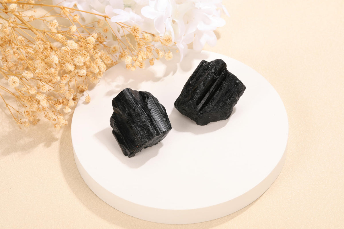 Jovivi 2pcs Raw Black Tourmaline Crystals,Large 1.6-2.2" Healing Crystals Natural Rough Stones Crystal for Tumbling, Cabbing, Home Decoration, Polishing, Wicca & Reiki