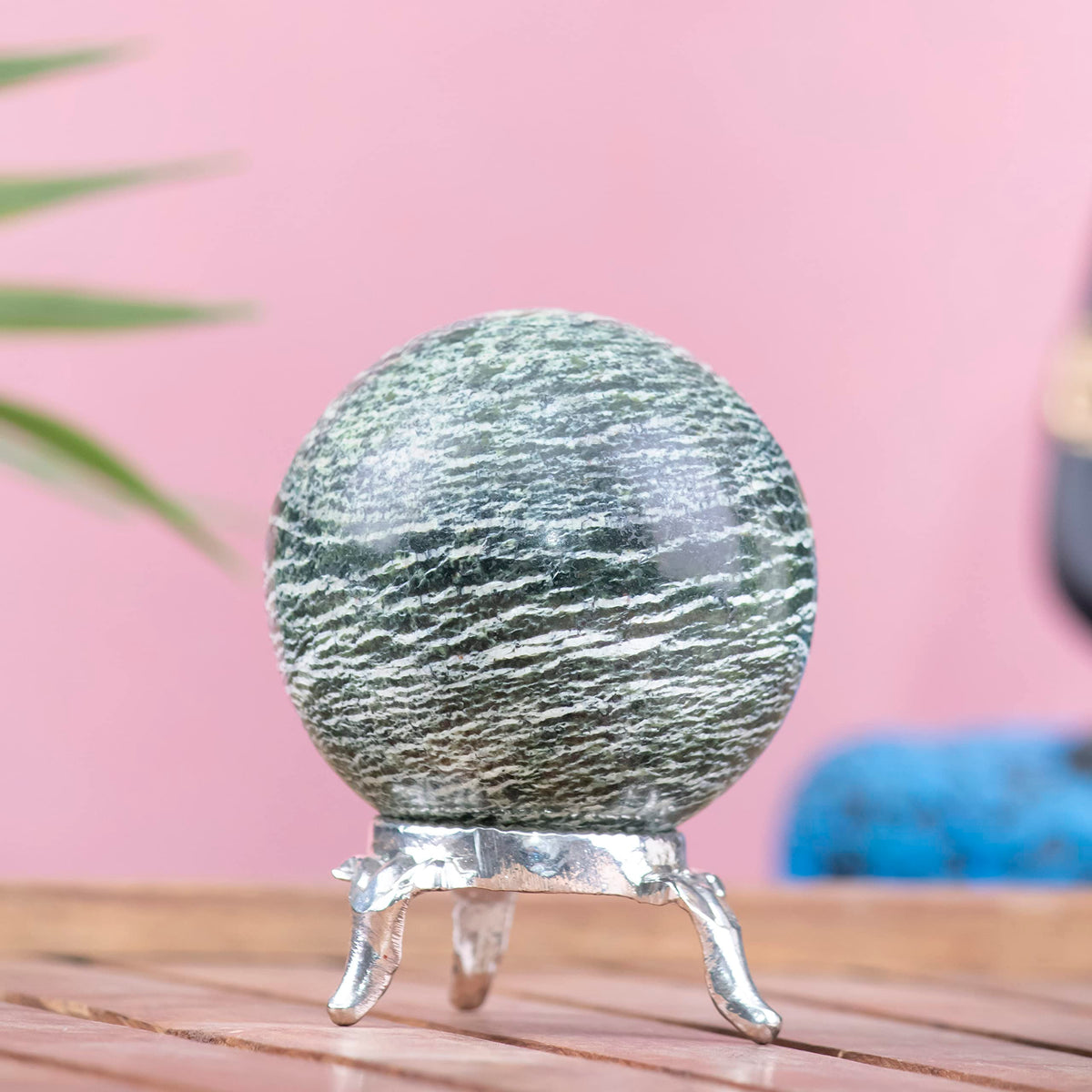 Crocon 45mm Swiss Opal Stone Sphere Ball with Metal Stand 1400+ Carats Gemstone Ball Healing Sphere Sculpture Figurine for Fengshui Divination Home Decoration Photography Crystal Sphere
