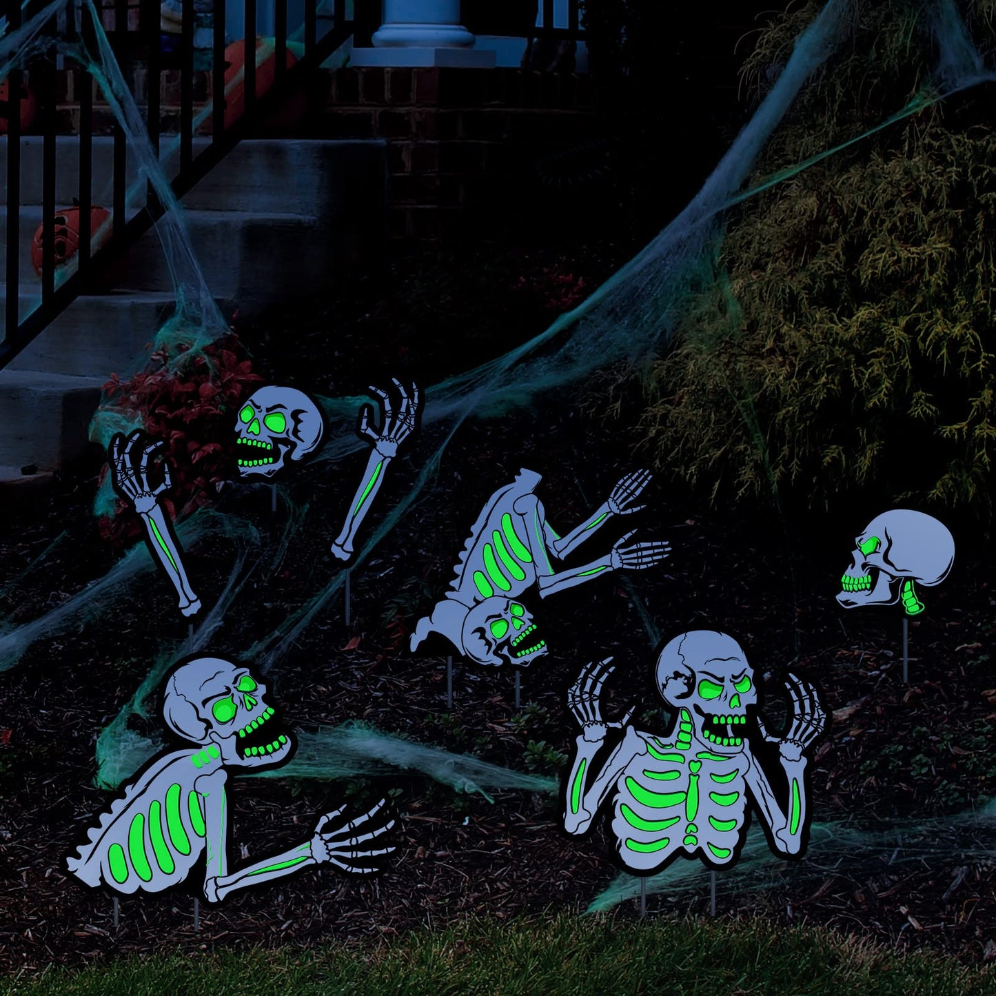 Capoda 5 Pieces Halloween Yard Signs Outdoor Decorations Fluorescent Halloween Skeleton Garden Sign with Stakes Reflective Skeleton Lawn Stake for Garden Lawn Yard Decor Supplies