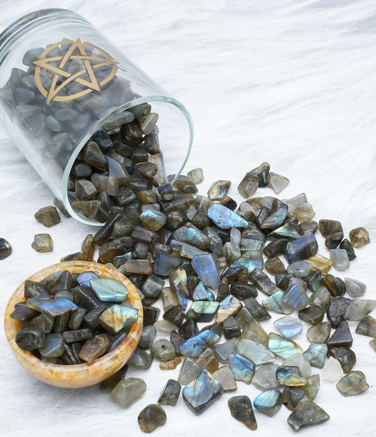 Crocon 1/2 LB Crushed Labradorite Chips Bulk Stones 1100+ Carats Natural Quartz Pieces Irregular Shape Gemstones for House Warming Gifts New Home & Chakra Healing Crystals Home Décor Gifts for Women