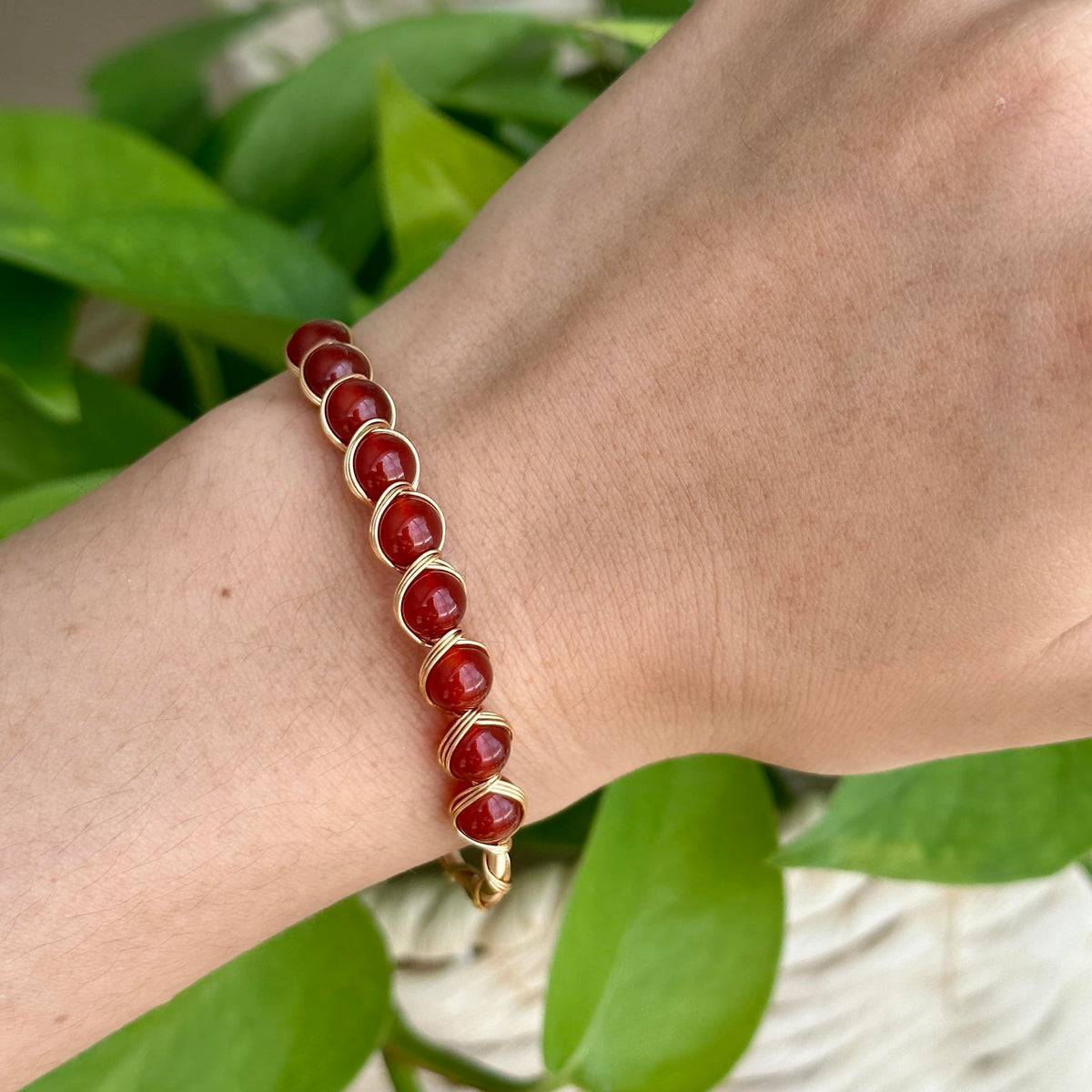 PSEEHEE Handmade Genuine Red Agate 14k Gold Filled Wire Wrapped Bracelet, Birthstone Chakra Healing Grounding Gemstone Crystal Beads Adjustable Bangle Cuff Jewelry Gift for Women
