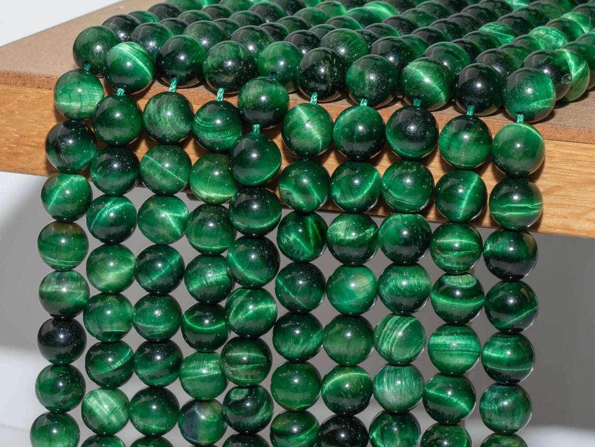 Zenkeeper 108Pcs Green Tiger Eyes Spacer Loose Beads Bulk with Holes Handcrafted for DIY Bracelets Jewelry Making Crafts Supplies
