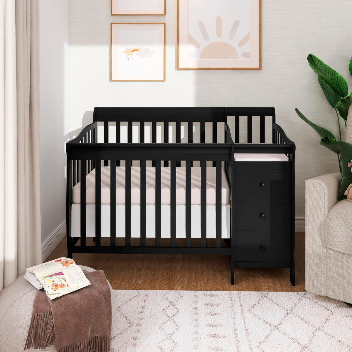 Dream On Me Jayden 4‑in‑1 Mini Convertible Baby Crib & Changer with Storage in Black, Pinewood, GreenGuard Gold & BSA, 1” Mattress Pad, 3 Mattress Heights, Converts to Mini Day & Twin-Size Bed