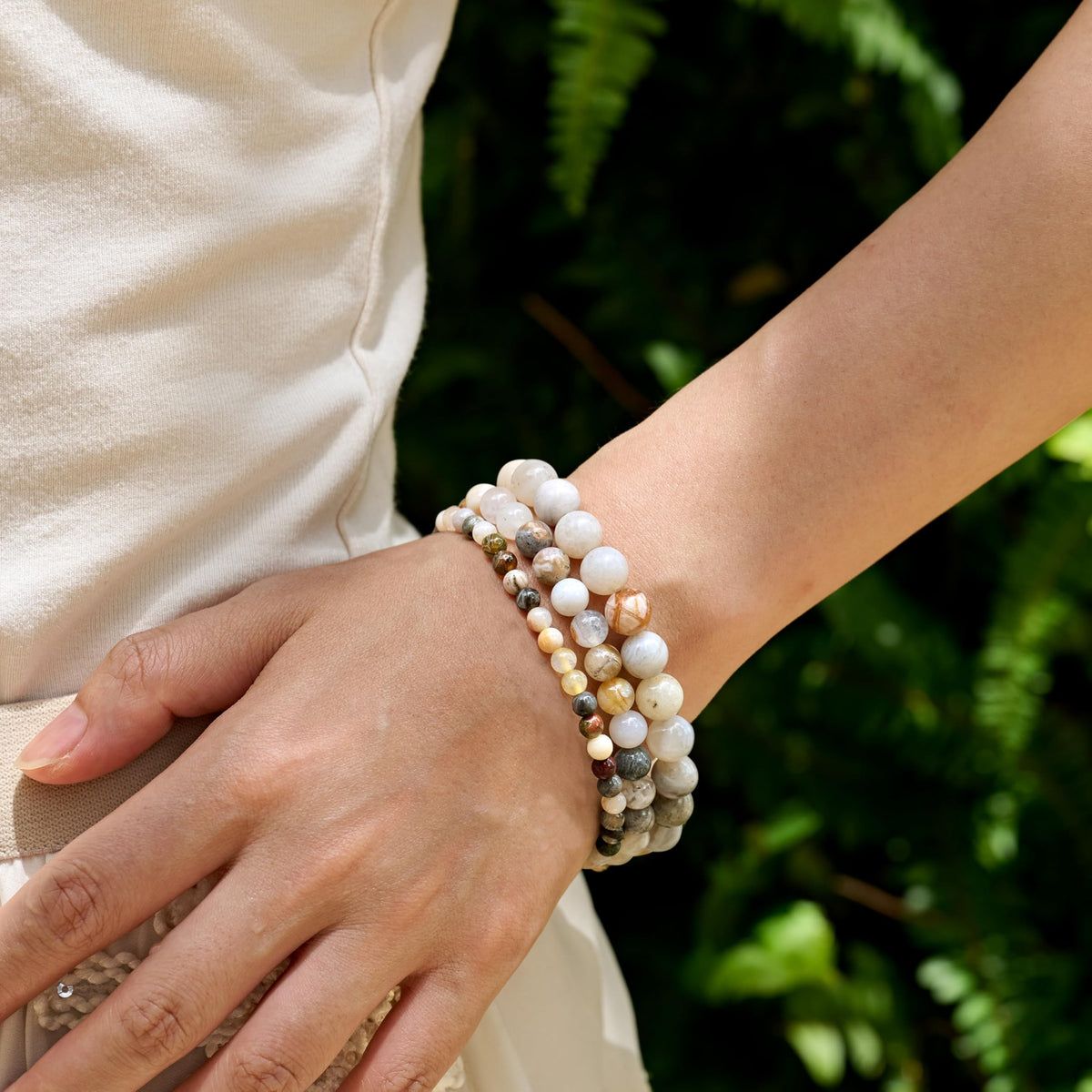 Bivei Bamboo Leaf Agate-Steady Growth-6mm Beaded Bracelets for Women Handmade Semi Precious Natural Stone Stretch Elastic Jewelry for Women Yoga Protection Gifts