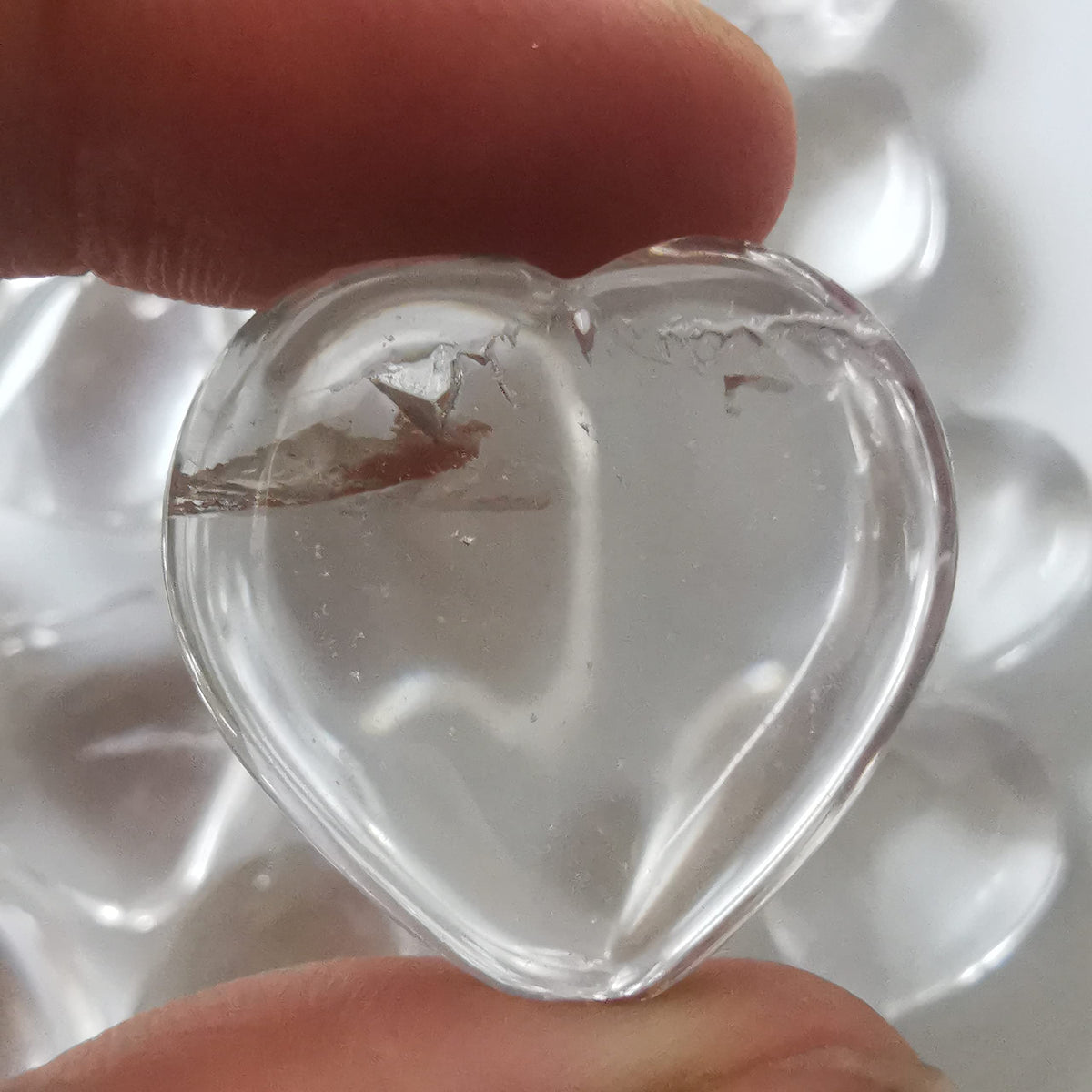 Loveliome 4 Pcs Natural Rock Quartz Love Heart Pocket Stone Healing Chakra Worry Stone(1 Inch)