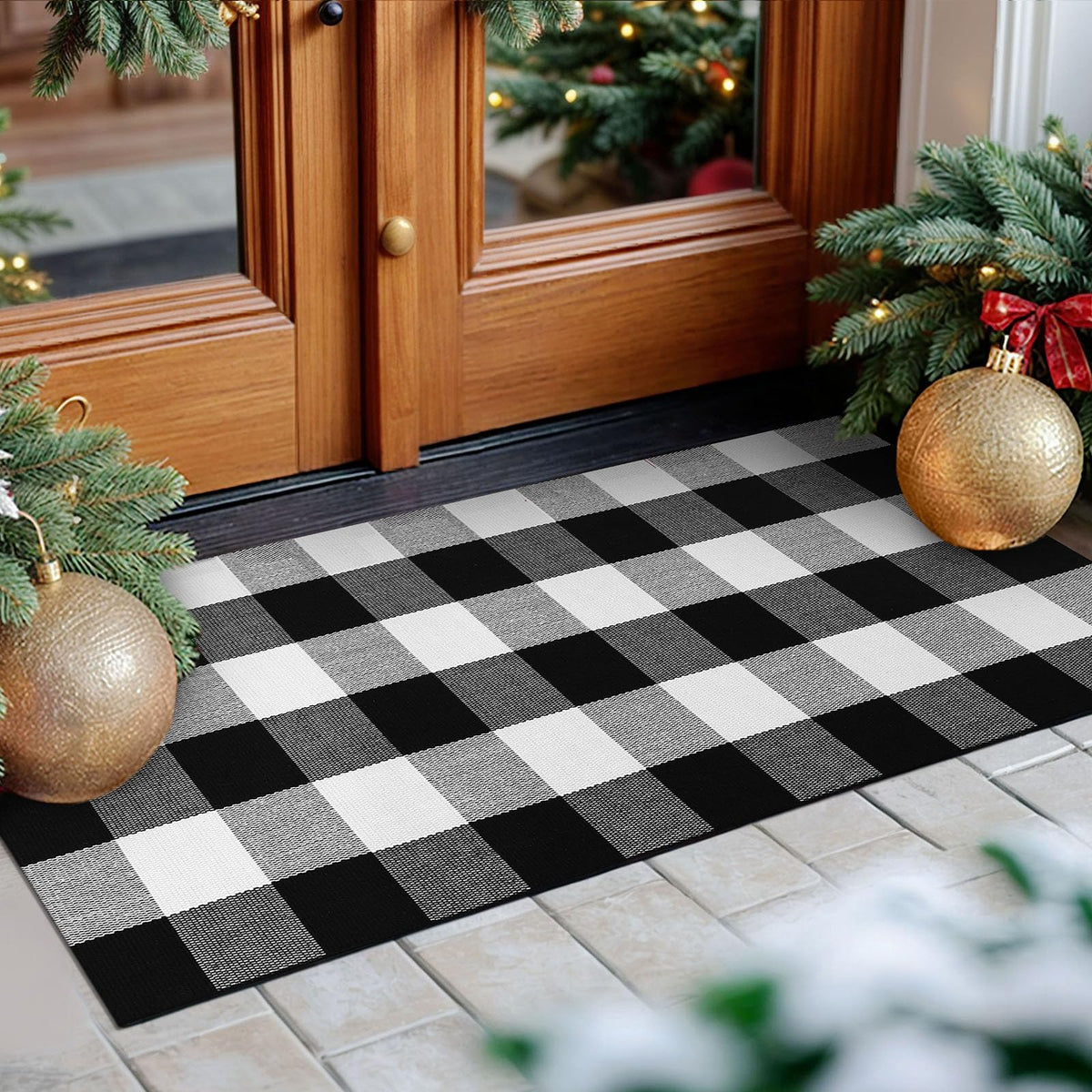 KOZYFLY Buffalo Plaid Area Rugs 2x4.3 Ft Black and White Checkered Rug Washable Front Door Mat Hand Woven Cotton Outdoor Rug Small Rug for Front Porch Kitchen Entryway Patio Bathroom