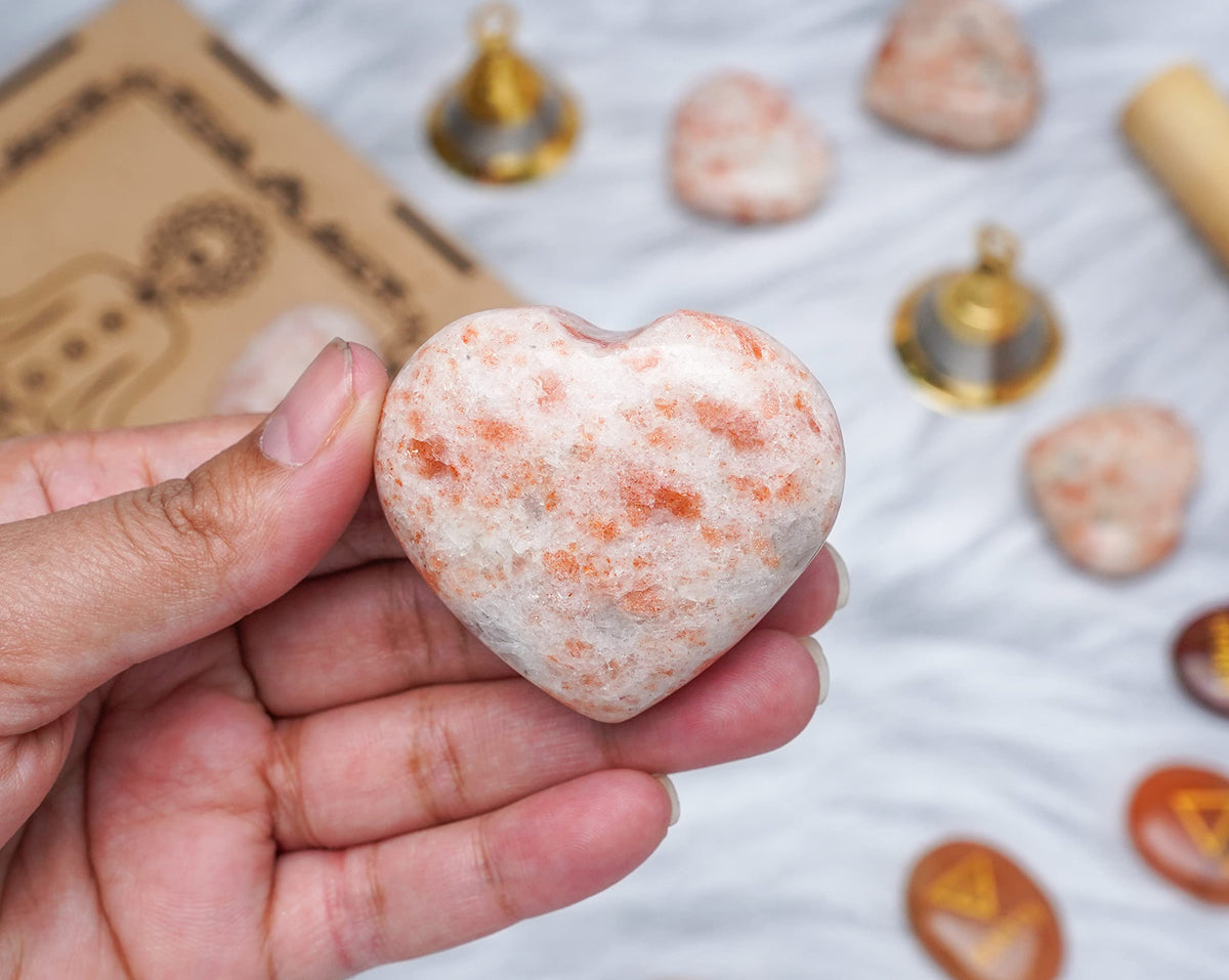 Crocon Sunstone Gemstone Big Heart Hand Carved Puff Stones Set Pocket Crystals Healing Tumble Collection Palm Worry Pocket Stone Good Luck Charm Gift Craft Home Decor Size 2 inch