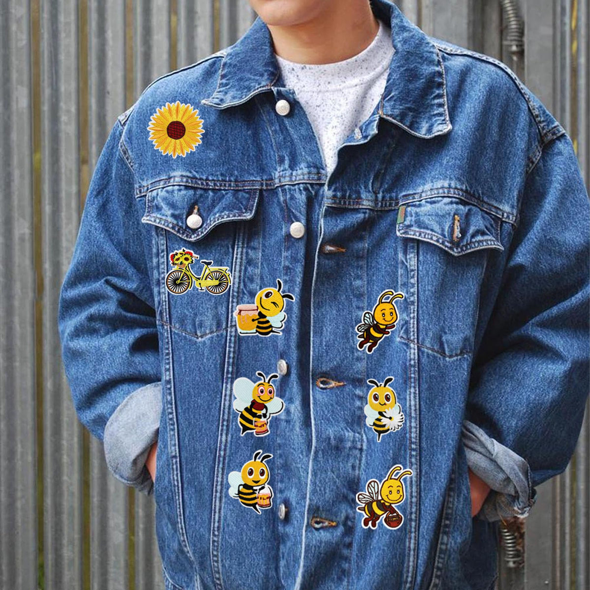 Woohome 18 PCS Patch Embroidered, Honeybee Iron on Applique Sew On Patches Sunflower Embroidered Appliques Sticker Patches for DIY Clothing Jeans Jackets Bags Iron-on Repair Kit