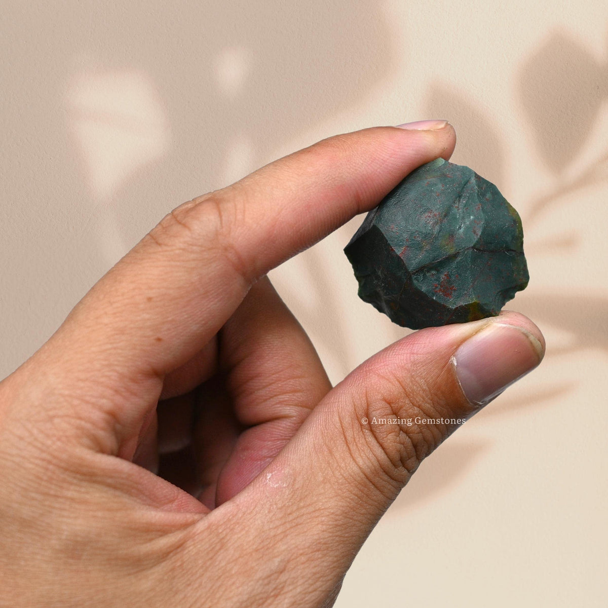 Amazing Gemstone Bloodstone Raw Crystals and Healing Stones, Natural Rocks for Tumbling and DIY Raw Stones and Crystals (1 Piece)