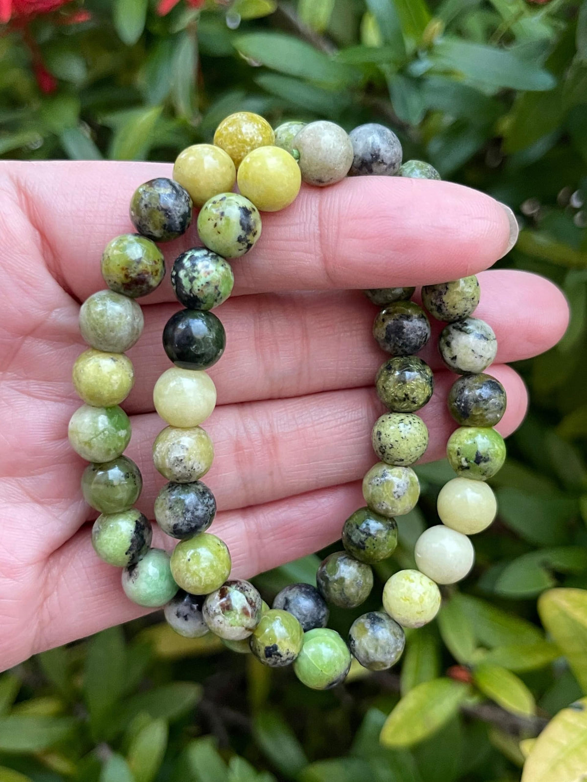 GAF TREASURES Chrysoprase Crystal Bead Bracelet 8mm, Genuine Chrysoprase Stretch Gemstone Bracelet, Healing Crystal Bracelet, Gift for Men & Women (1)