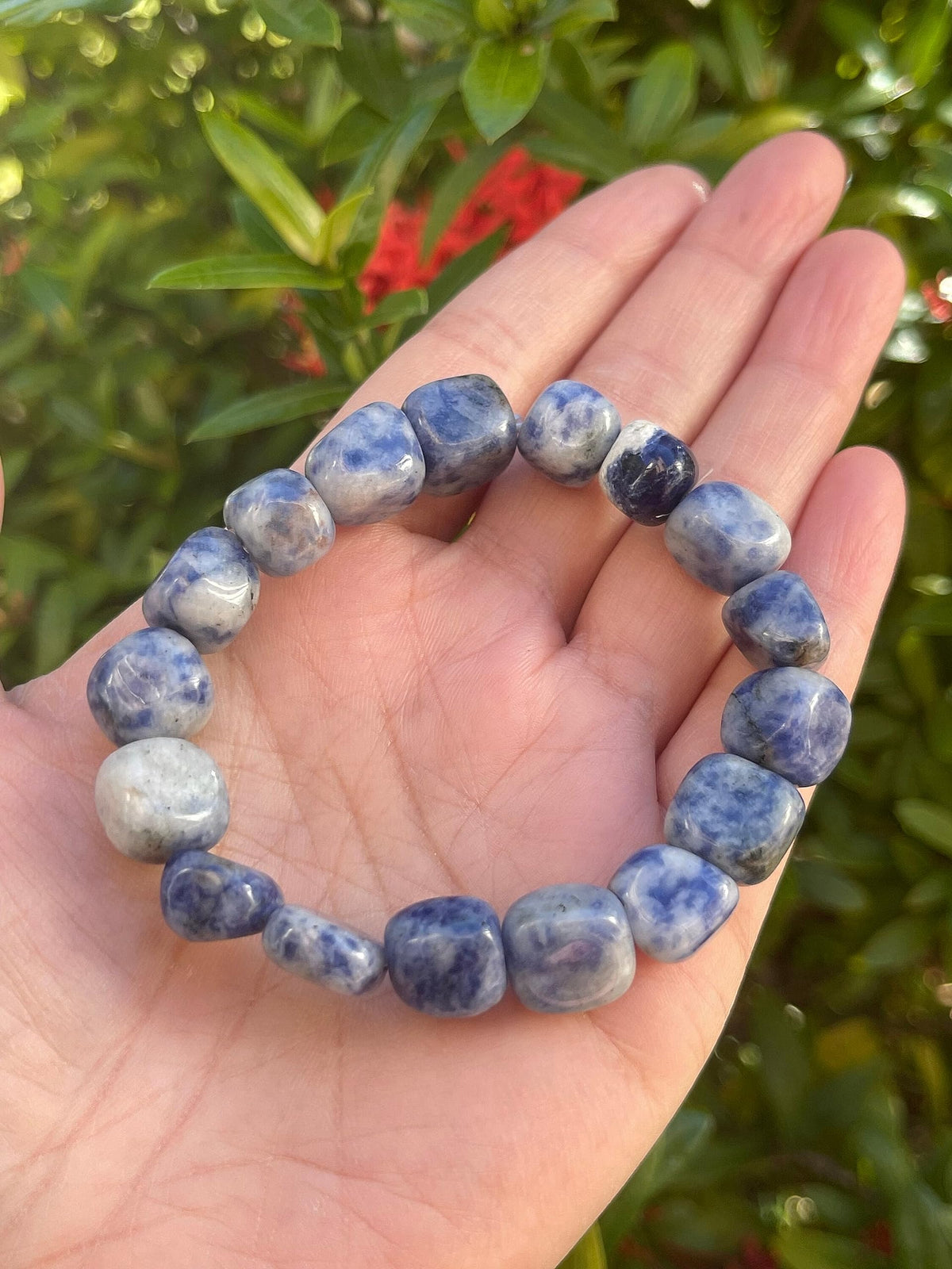 GAF TREASURES Sodalite Crystal Nugget Bracelet, Genuine Sodalite Tumbled Gemstone Bracelet, Healing Crystal Bracelet, Gift for Men & Women (1)