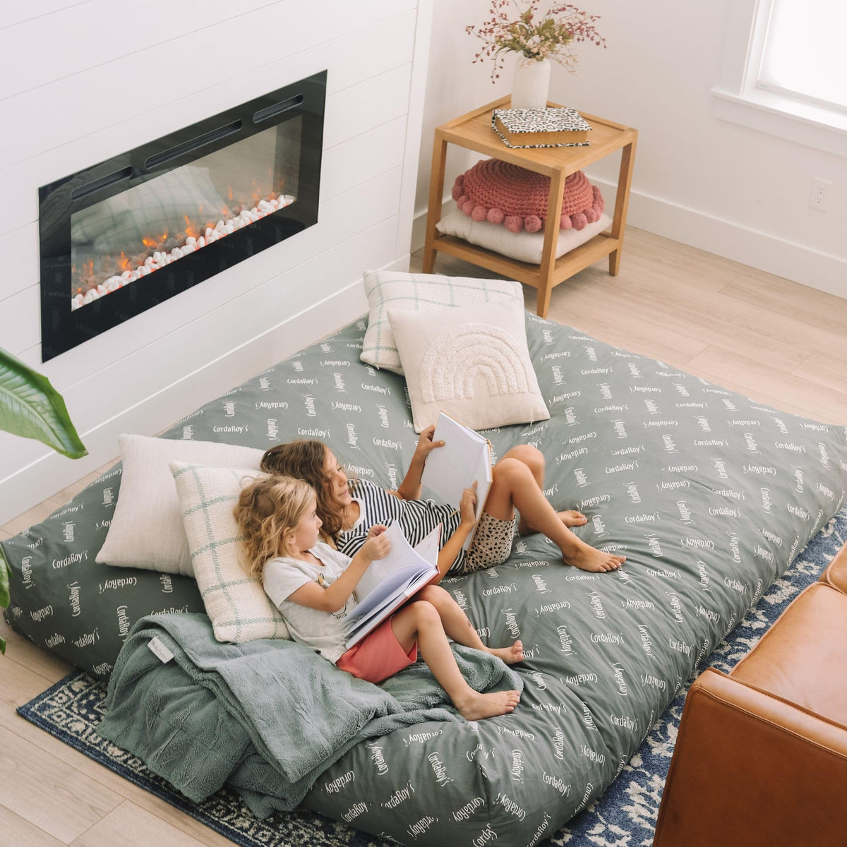 CordaRoy's Chenille Bean Bag Chair, Convertible Chair Folds from Bean Bag to Lounger, As Seen on Shark Tank, Very Peri Purple - Queen Size