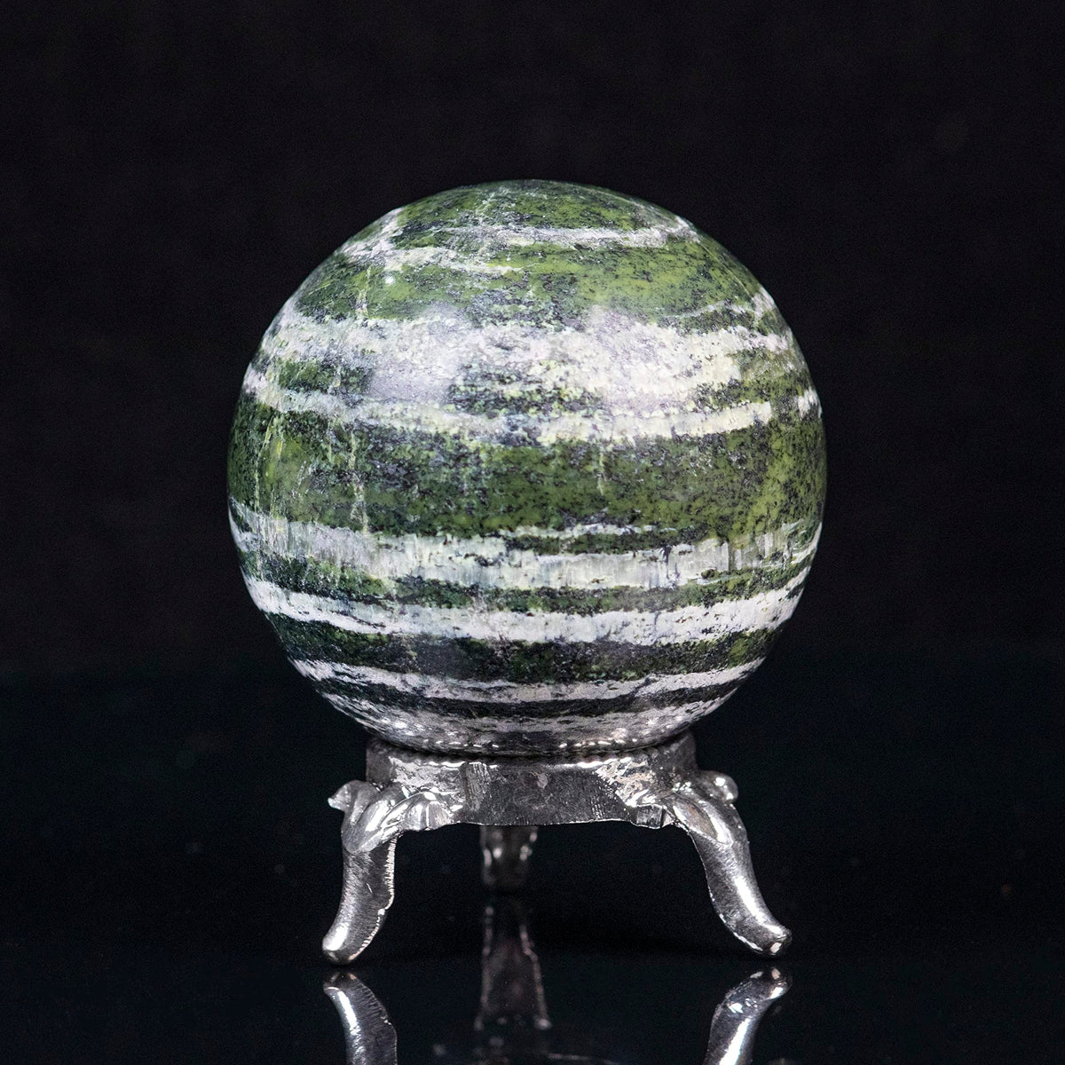 Crocon 45mm Swiss Opal Stone Sphere Ball with Metal Stand 1400+ Carats Gemstone Ball Healing Sphere Sculpture Figurine for Fengshui Divination Home Decoration Photography Crystal Sphere