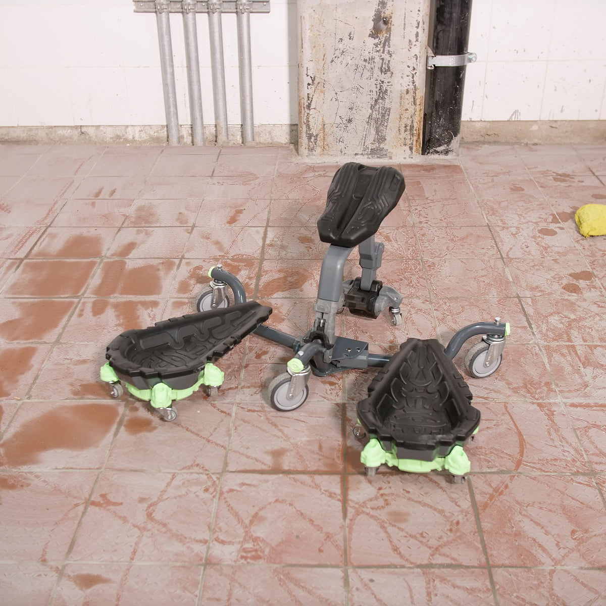 Kneel-It V3 Rolling Knee Pads - Durable Ergonomic Mobile Knee Pads with Seat - 360° Turning Capability, Supports 360 lbs, Compactable, Optimal for any Floor Job