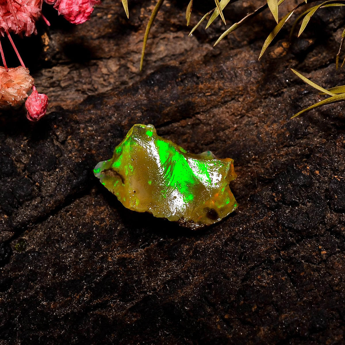 AAAA+ Natural Ethiopian Welo Opal Rough Stone – Ultra Fire Striking Raw Crystal | Handpicked Opal Rock for Jewelry Making | October Birthstone Gemstone (3.2 Carat)