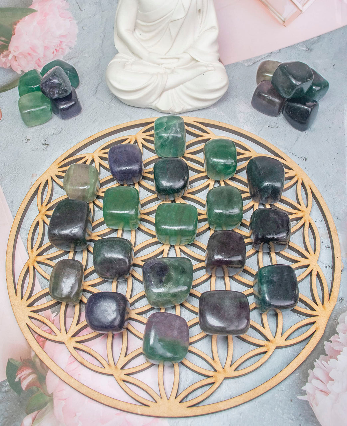 Crocon 1LB Multi Fluorite Tumbled Stones and Crystals Bulk 2000+ Carats Natural Crystal Kit for Reiki Healing Crystal Polished, Tumble Stones, Chakra Balancing, Reiki Gift, Home Decor Size : 20mm