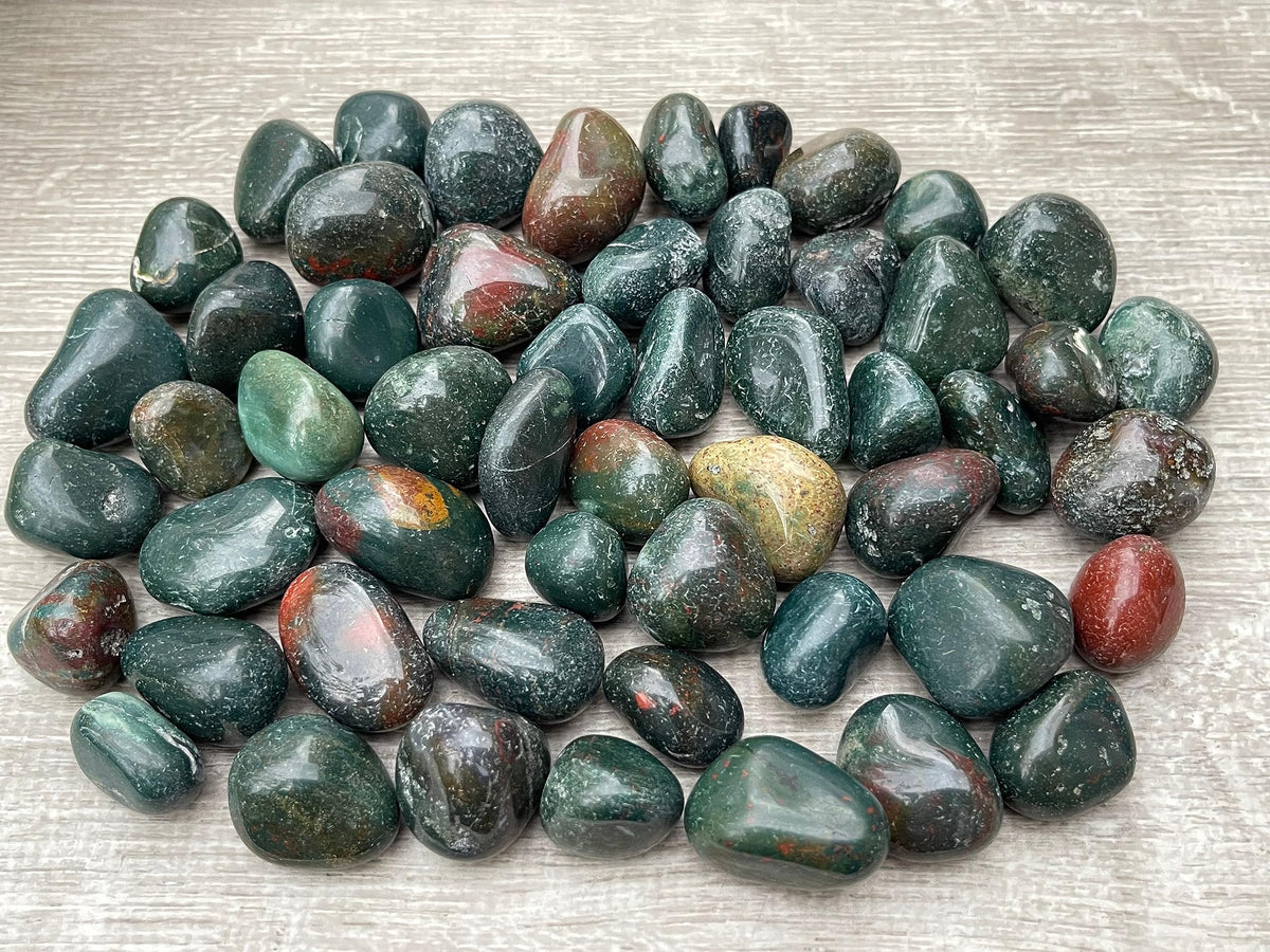 GAF TREASURES 5 Pcs African Bloodstone Tumbled Stones, Polished African Bloodstone Gemstone, African Bloodstone Healing Crystals (African Bloodstone)