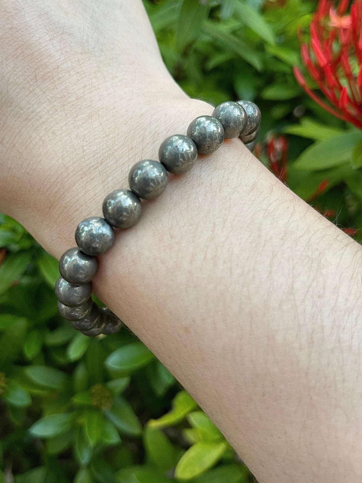 GAF TREASURES Pyrite Crystal Bead Bracelet 8mm, Genuine Pyrite Stretch Gemstone Bracelet, Healing Crystal Bracelet, Gift for Men & Women (1)