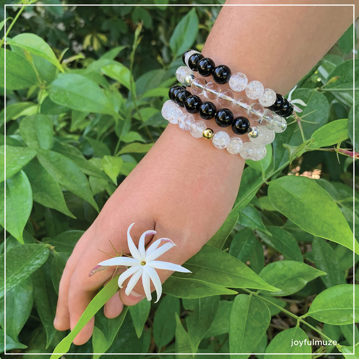 Joyfulmuze Tourmaline and Clear Quartz Bracelet, Black and White Crystals, Chakra Energy Healing, Handmade Jewelry for Women and Man, Fit 6.5-7 inches Wrist (Tourmaline - Clear Quartz)