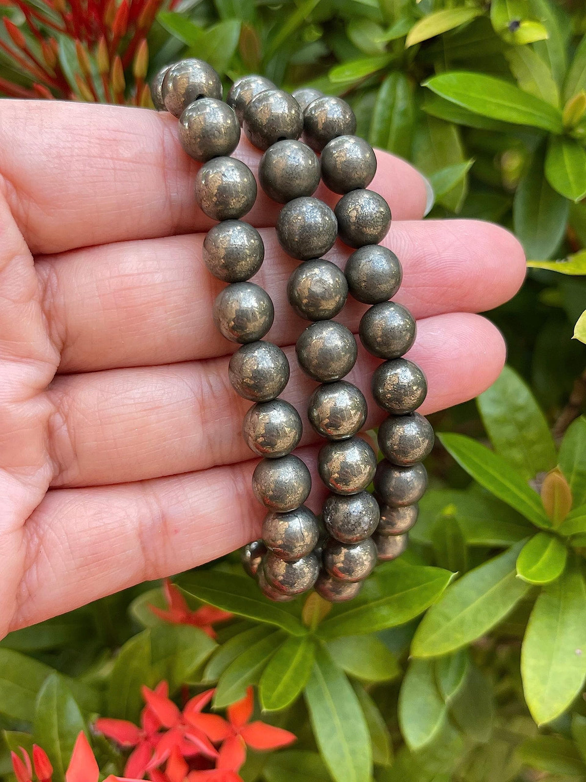 GAF TREASURES Pyrite Crystal Bead Bracelet 8mm, Genuine Pyrite Stretch Gemstone Bracelet, Healing Crystal Bracelet, Gift for Men & Women (1)