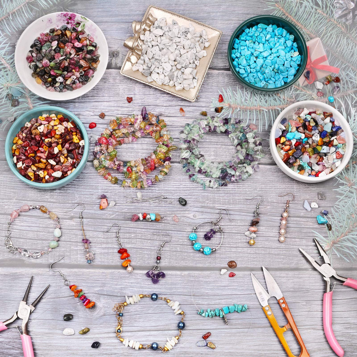 500 pcs Natural Chip Stone Beads, Garnet 5-8 mm Irregular Gemstones Healing Crystal Loose Bead for Jewelry Making Bracelet Crafting