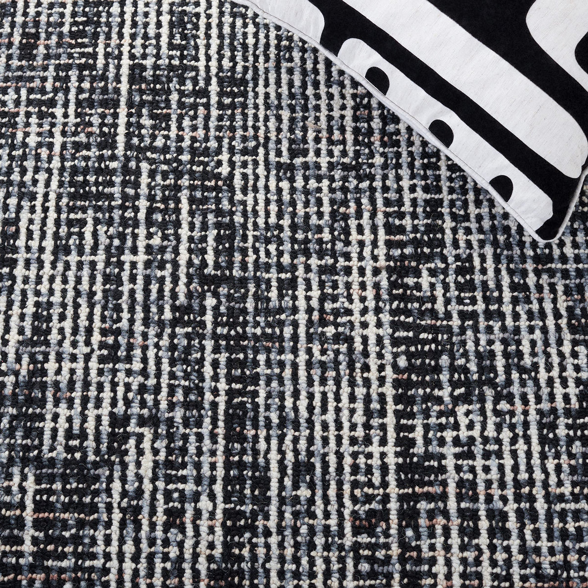 SAFAVIEH Abstract Collection Area Rug - 9' x 12', Black & Grey, Handmade Wool, Ideal for High Traffic Areas in Living Room, Bedroom (ABT468L)