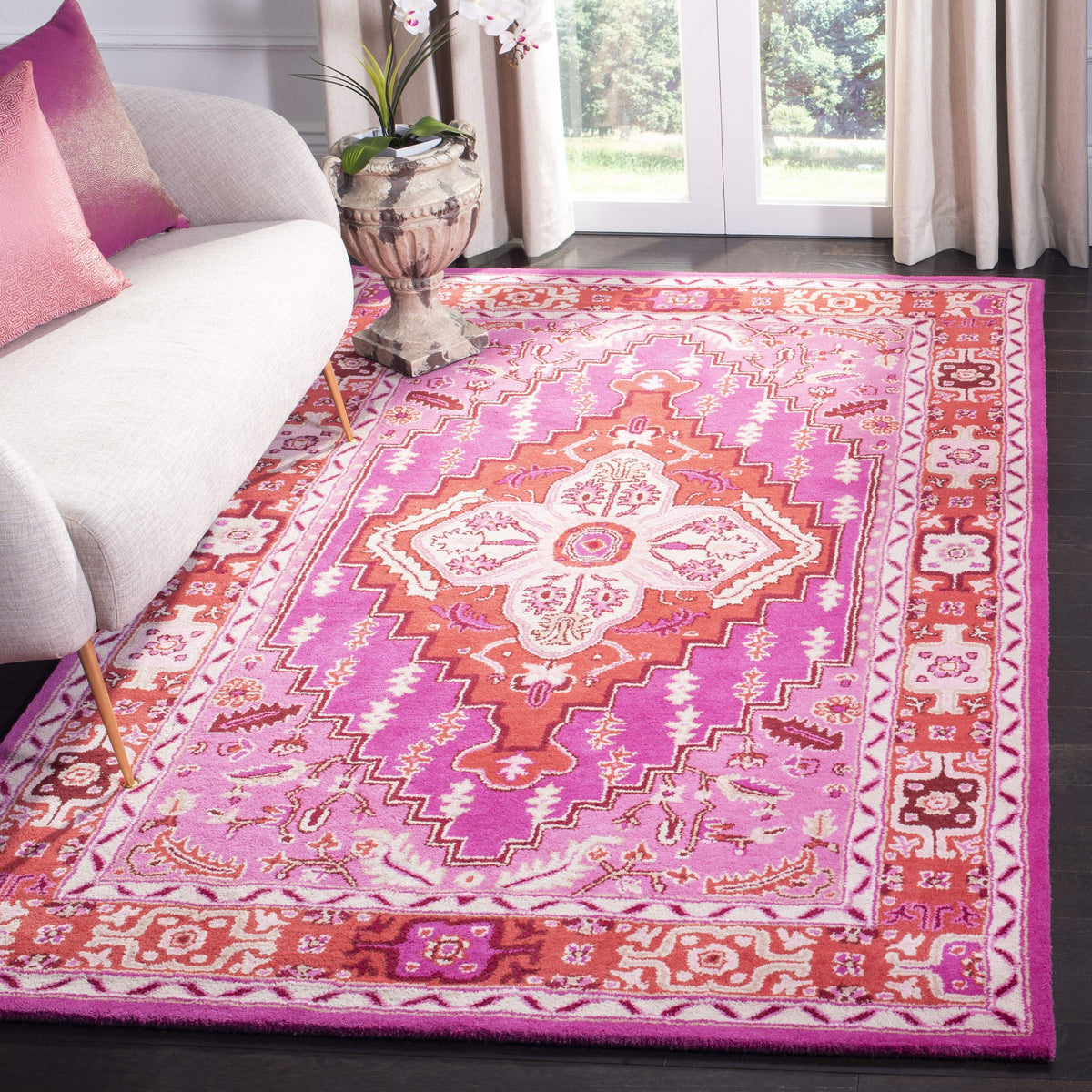 SAFAVIEH Bellagio Collection Area Rug - 9' x 12', Red & Pink, Handmade Medallion Wool, Ideal for High Traffic Areas in Living Room, Bedroom (BLG545B)